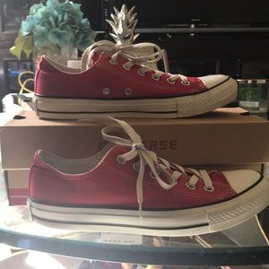Product Red Converse❤️